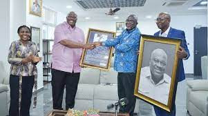 Hon Henry Quartey receiving citation in his honour