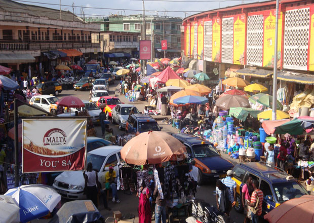 A Picture of traders at the Takoradi market circle