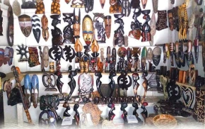 Aburi Crafts Village