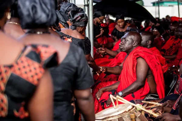 ghanaian-funeral-ceremony.webp