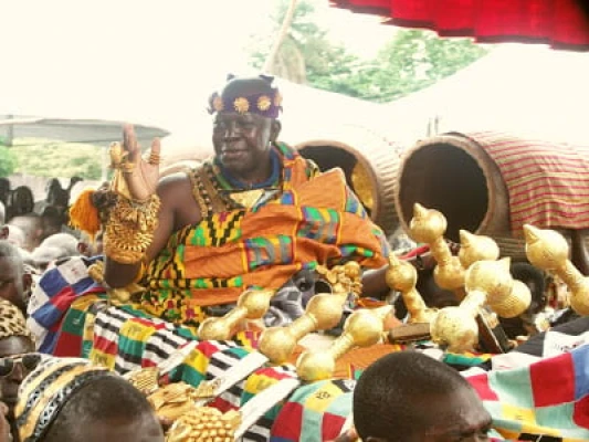 Palanquins and Ghanaian Chiefs