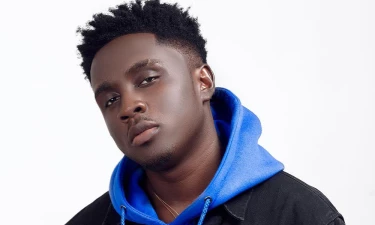 kweku-smoke-3.jpg