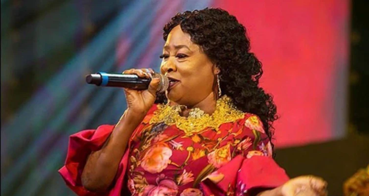 Maame Tiwaa