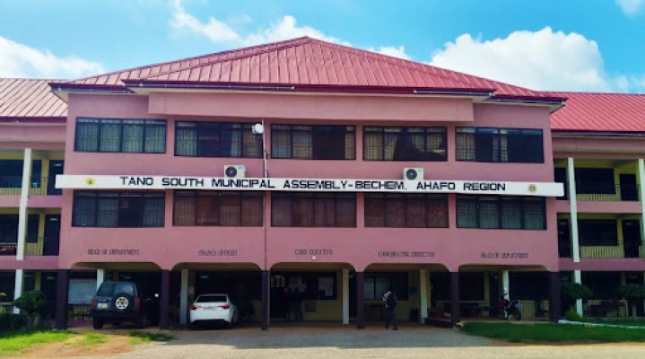 Tano South Municipality