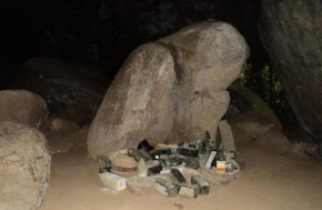 Wasa Domama Rock Shrine